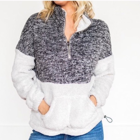 New S or M Irresistibly Soft Pullover Sweater - Picture 3 of 8